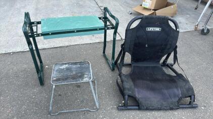 (1) LifeTime Foldable Seat (1) Folding Green Seat (1) Little Metal Stand