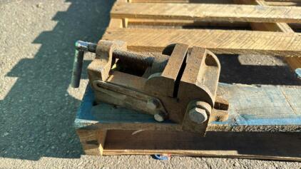 Drill press/Mill Vise