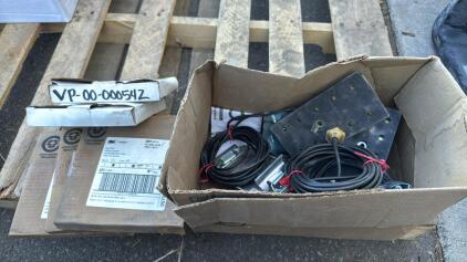 (4)Hutchins sander pad with a water hose attachment (3) 3M Hookit Disk Pads (2) VP-00-000542 Grinder Pads