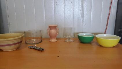 Pyrex Mixing Bowls and More