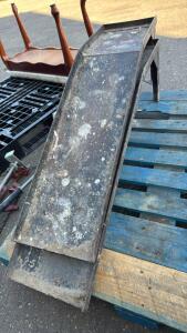 (2) Drive On Vehicle Ramps