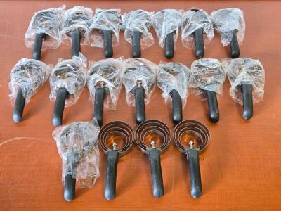 (18) *New* Metal Spiral Curry Grooming Combs