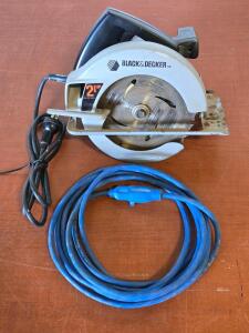 Vintage Black & Decker Electric Circular Saw & Extension Cord