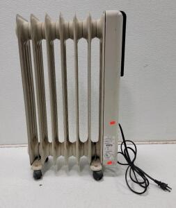 (1) Delonghi Radiant Oil-filled Space Heater