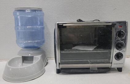 (1) Hamilton Beach Countertop Oven w/Convection (1) Automatic Pet Water Dispenser