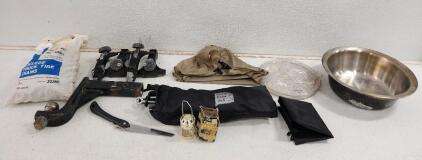 (1) Laclede Truck Tire Chains (4) Thule 300 Gutter Roof Rack Ends (1) Valley V-5 Class 3 Ball Mount Hitch And More