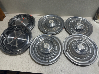 (2) Late 60s Cadillac Hubcaps & (4) Late 60s Cadillac Hubcaps- Different Style
