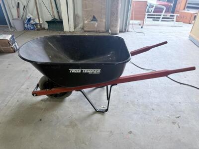 (1) True Temper Wheel Barrel