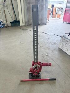 (1) 36 in Farm Jack