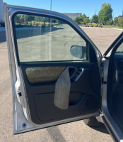 2005 FORD ESCAPE - 4x4! 110K MILES! - 11