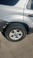 2005 FORD ESCAPE - 4x4! 110K MILES! - 19