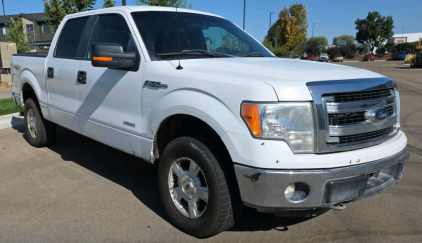 2014 FORD F-150 - 4X4!