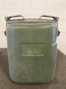 Military-Issue Insulated Container 17&rdquo;x13&rdquo;x8&rdquo;
