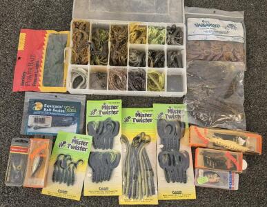 Fishing Bundle! Tackle Box, Lures, Soft Bait, Hooks