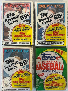 (4) 1980&rsquo;s Topps Baseball Card Packs Featuring The Mets, Cubs & Braves