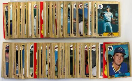 100+ Vintage 1980&rsquo;s Topps Baseball Trading Cards