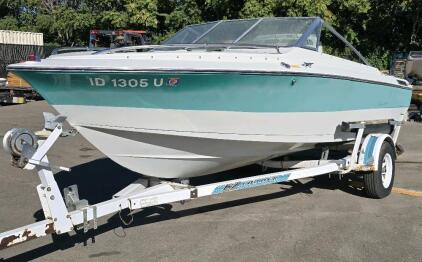 LARSON CITATION BOAT AND TRAILER
