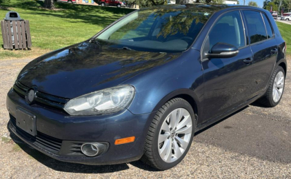 2013 VOLKSWAGEN GOLF TDI - DIESEL!