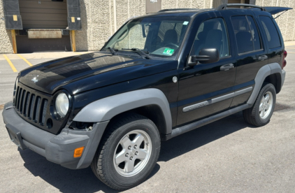 2007 JEEP LIBERTY SPORT - 4X4!
