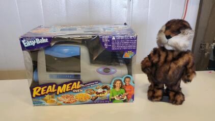 Vintage Easy Bake Oven and Vintage Caddy Shack Gopher Toy