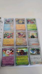 Huge Binder Of 160+ Pok&eacute;mon Cards With Tons of Halo And Rares