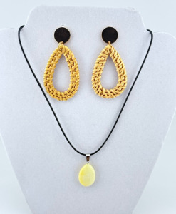 (1) Natural Stone Teardrop Necklace & Boho Raffia Earrings