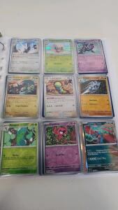 Huge Binder Of 160+ Pok&eacute;mon Cards With Tons of Halo And Rares