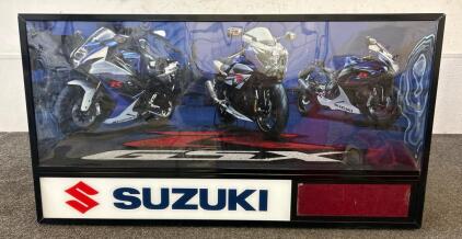 (1) Suzuki Wall Clock (Turns On)