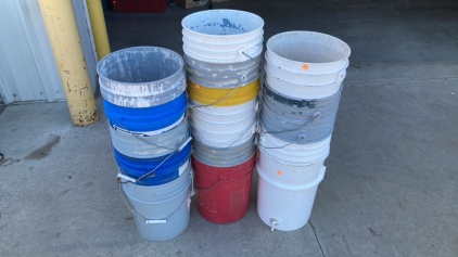 5 Gallon Buckets