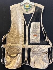 Cabelas Size 2XL Shooting Vest
