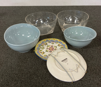 Assorted Bowls & Decorative Plates