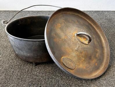 #1 Dr. Sperry and Co. Pat'D April 20, 1887 Dutch Oven With Lid