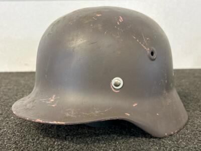 Vintage M40 WWII German Rolled Rim Helmet With Liner and Chinstraps