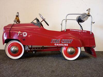 Vintage - Style Fire Chief Pedal Car