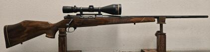 Weatherby Mark V .270 Magnum Rifle with Leupold Vari-X III 4.5-14x50mm Scope