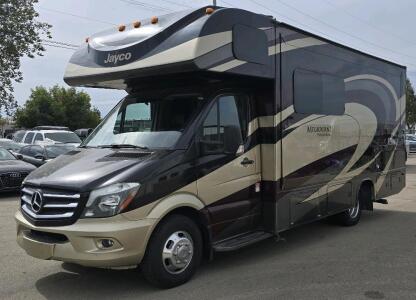2019 JAYCO MELBOURNE PRESTIGE SERIES MOTORHOME- DIESEL!