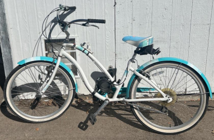 (1) Electra Beach Cruiser Bike