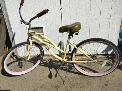 26 In Beach Cruiser Bike