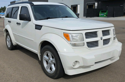 2010 DODGE NITRO - 4X4!