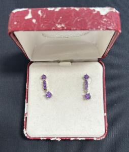 (1) 925 Sterling Silver Purple Drop Earrings