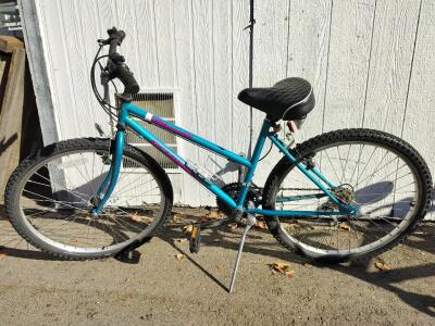 26inch SideWinder Schwinn Bike