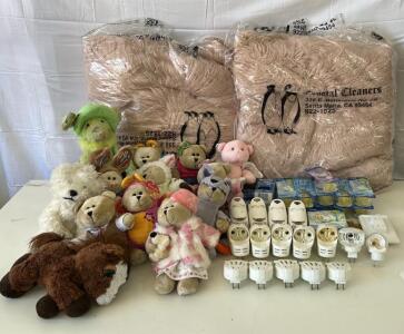 (2)22inx22in Pink Fluffy Square Pillows (33)Glade Plugins/Scent Refill Cartridges (9)Starbucks Bearuista Bear Collector Teddy Bears (4)Various Stuffed Animals