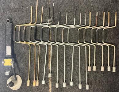 (15) Speed Wrenches & Other Parts / Tools