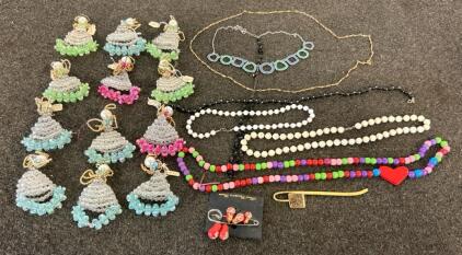 (12) Homemade Angel Ordaments And Jewelry
