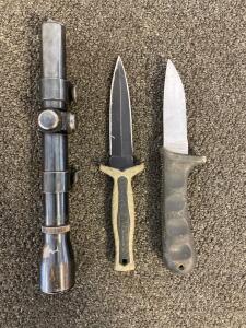 Hunting Lot With (2) 9&rdquo; Hunting Knives And Weaver K-3 60-B Detachable Scope