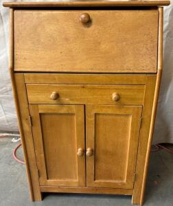 Antique Desk/Cabinet H 3&rsquo; 2.5&rdquo; W 2&rsquo; 1&rdquo; L 8&rdquo;