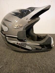 Raider Motorcycle Helmet