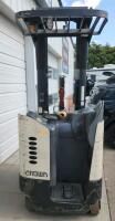 Crown RR5220-45 Electric Forklift, 4,065 lbs Capacity, 36V Battery. RUNS WELL SERVICED EVERY 3 MONTHS - 4