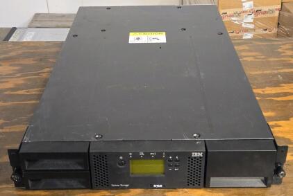 IBM 3573-L2U System Storage Tape Library