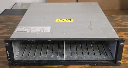 IBM 1814-52A System Storage EXP520 Storage Expansion